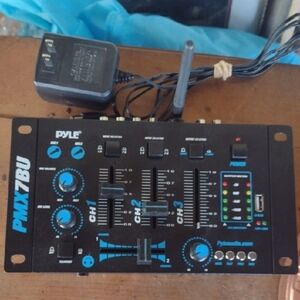 Pyle PMX7BU AudioDJ MP3 Mixer with Power Adapter NWT